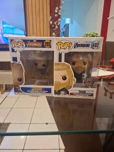 Funko pop marvel thor e groot