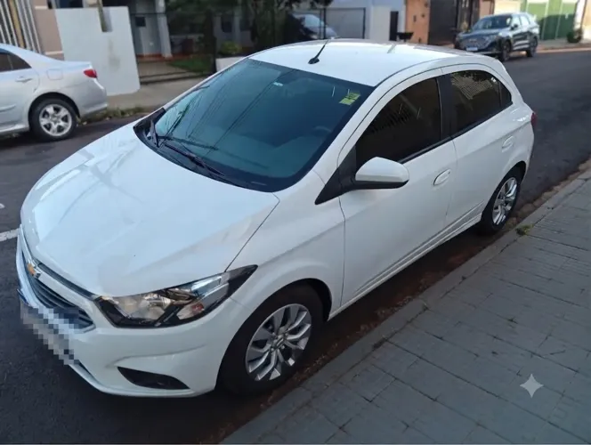 Chevrolet Onix Hatch LT 1.4 8V Flex Mec. 4P 2017