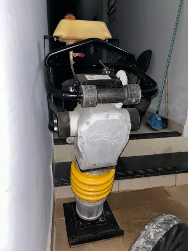 Aluguel de Compactador de terra/ Sapinho