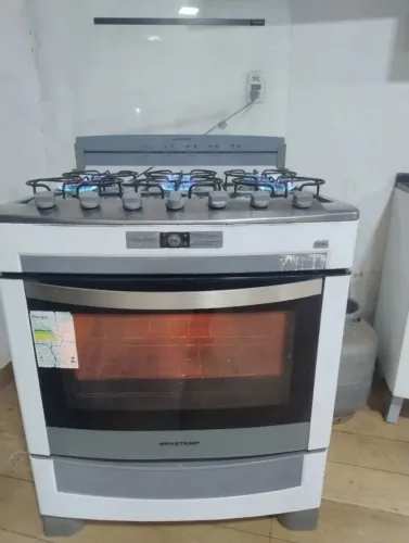 Vendo Fogão Brastemp 