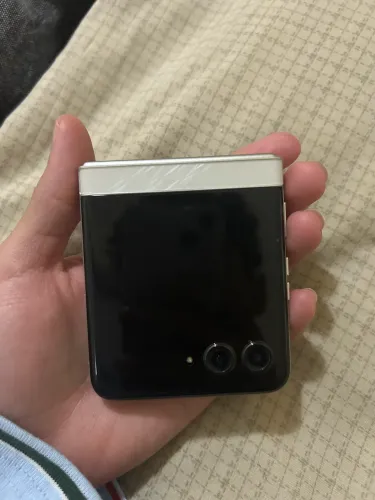 Moto razr 60 256GB