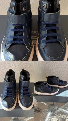 Bota Bibi, num 31, em couro, R$ 80,00. Buscar no estreito ?