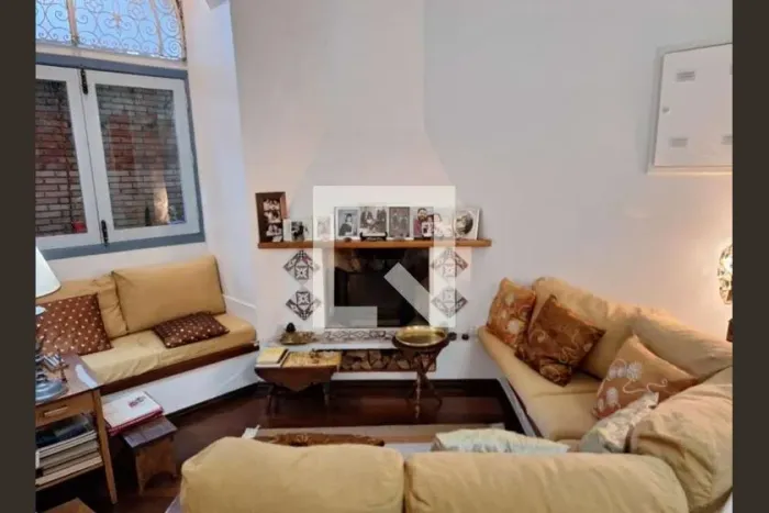 Casa à Venda - Vila Olímpia, 3 Quartos, 270 m2