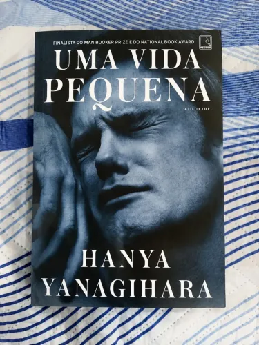 Livro novo - uma vida pequena