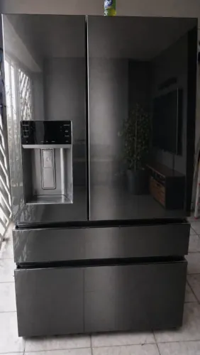 Geladeira side by indoor com wi-fi 4 portas 670 litros