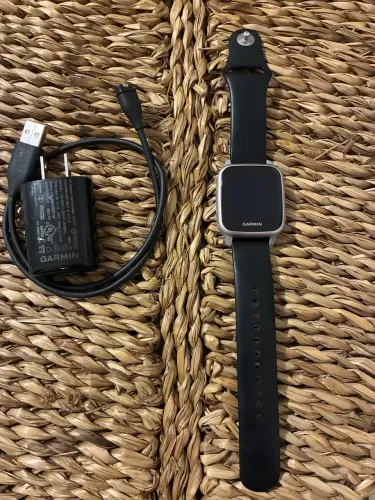 Garmin Venu sq Music