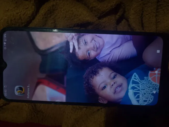 Celular moto E22