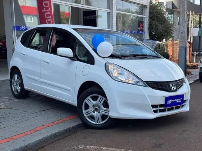 Honda Fit DX 1.4 Flex 16V 5P Mec. 2013