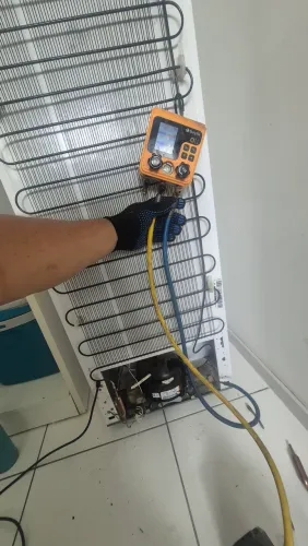 Sua geladeira parou de funcionar 