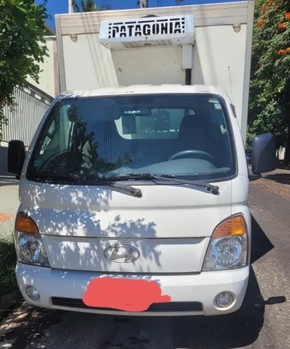 Hyundai HR Baú Refrigerada