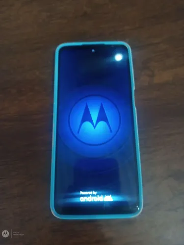 Celular usado em boas condições funcionando perfeitamente