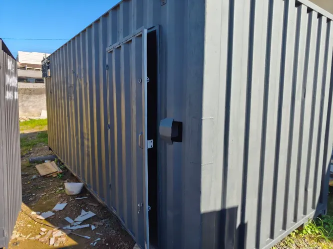 Container Almoxarifado Com Banheiro e Instalação Elétrica 