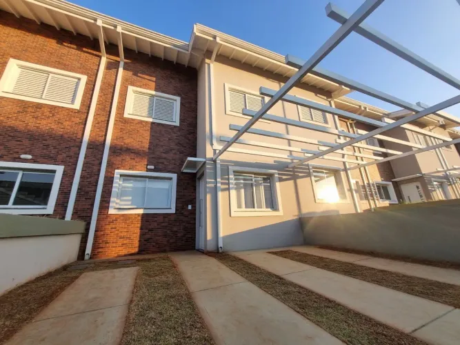 Casa com 3 dormitórios à venda, 95 m² por R$ 610.000 - Jardim Santa Rosa - Nova Odessa/SP