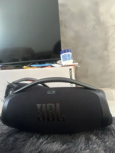 Bombox3