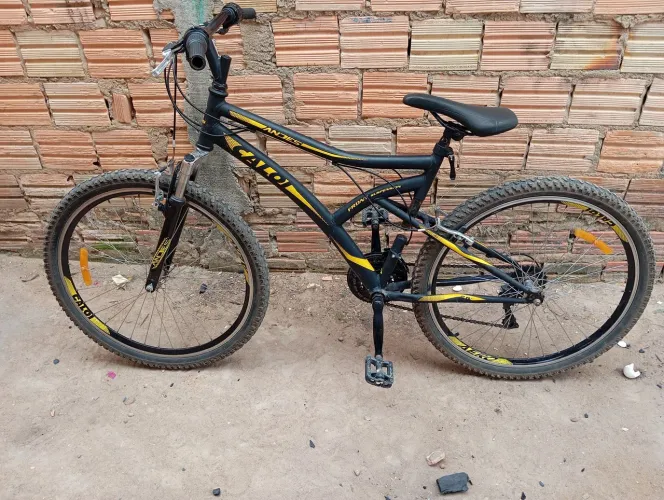 Bicicleta Caloi Andes aro 26