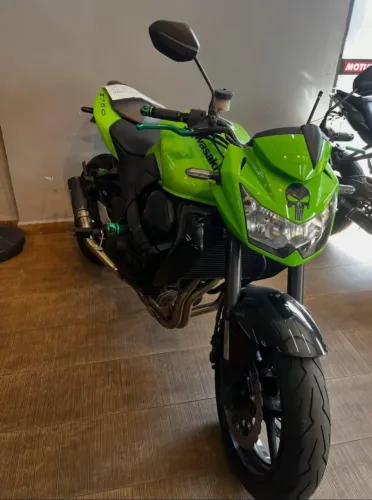 Kawasaki Z750 muito conservada 28.900
