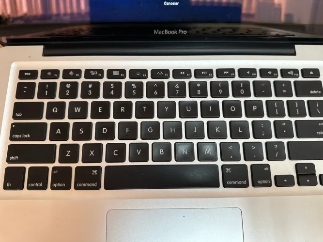 MacBook Pro - Muito novo