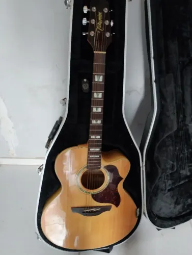 Violão Takamine EG523 R$2.500