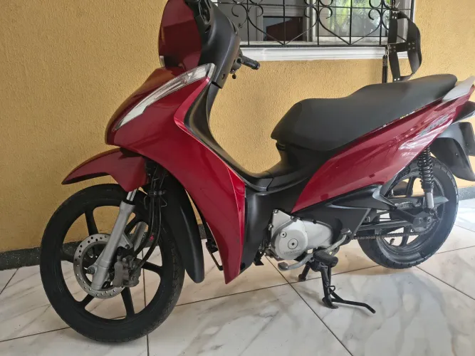 Biz 125 2019 Flex- Moto já vai toda revisada. Com valor para vender rápidoo.