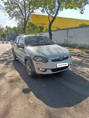Fiat Strada Trekking 1.6 16V Locker Flex CD 2015