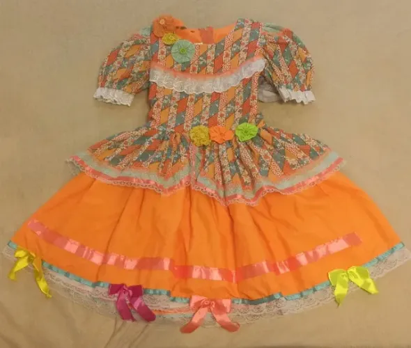 Vendo vestidos de festa julina - Valor unitário