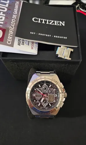 Relógio Citizen Skyhawk AT