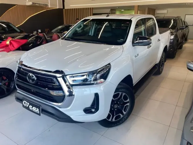 Toyota Hilux CD SRX 4X4 2.8 TDI 16V Diesel Aut. 2024