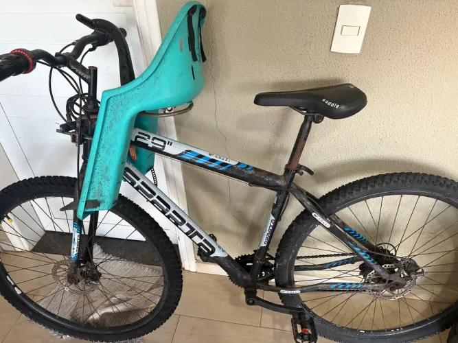 Bicicleta aro 29 com cadeirinha dianteira