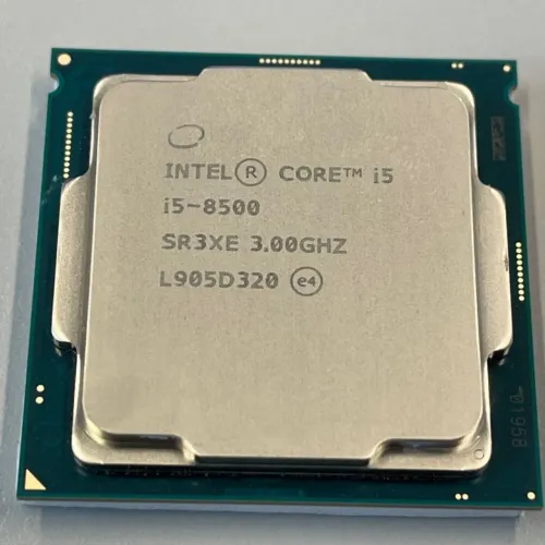 Processador: Intel Core i5-8500 (6 núcleos / 6 threads, clock de até 4.10 GHz)