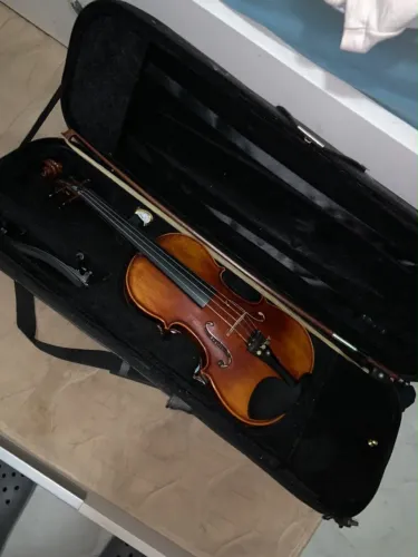 Vendo Violino Eagle 4/4