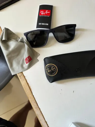 Vendo óculos Rayban