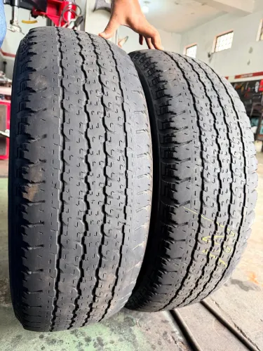 Pneu aro 16" 265/70/16 Bridgestone