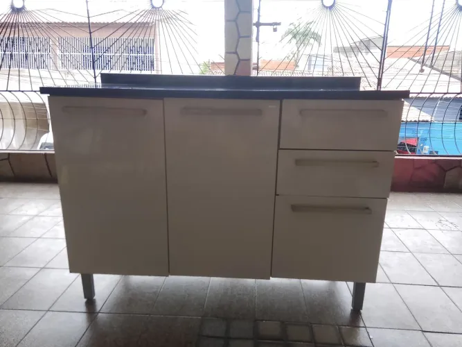 Balcão Itatiaia de Aço 3 portas e 2 gavetas