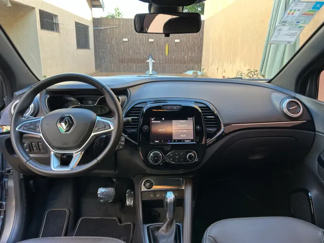 Renault Captur Iconic 1.3 TB 16V Flex 5P AUT 2023
