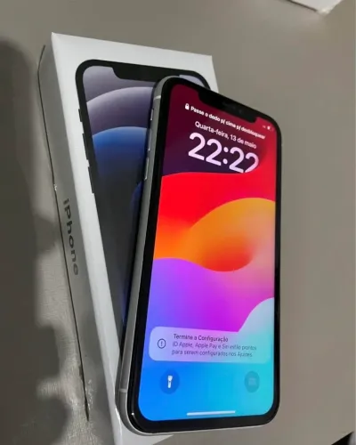 iPhone XR - 128 gigas