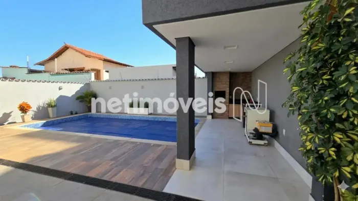 Casa à venda no Bairro Santa Inês em Belo Horizonte - MG