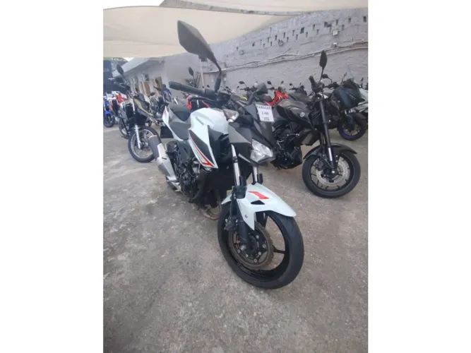 Kawasaki Z400 2022