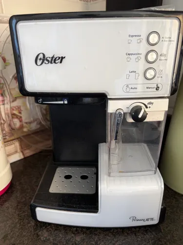 Cafeteira Oster Prima Latte