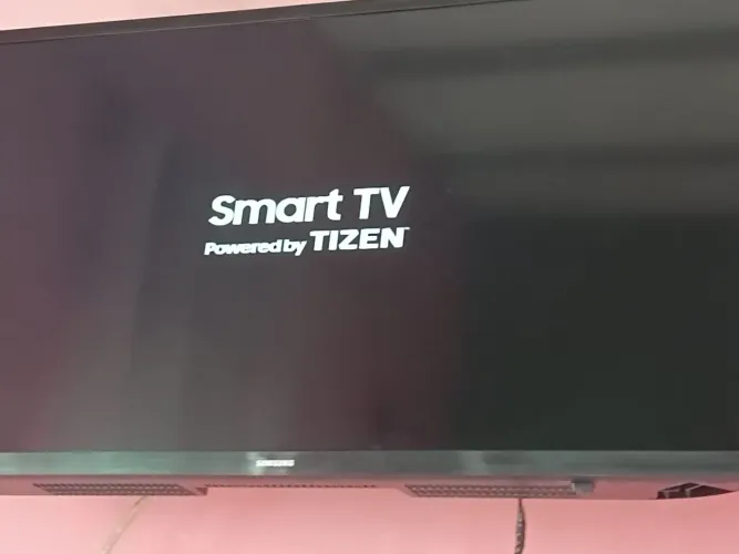 Desapego de uma tv smart 32polegadas