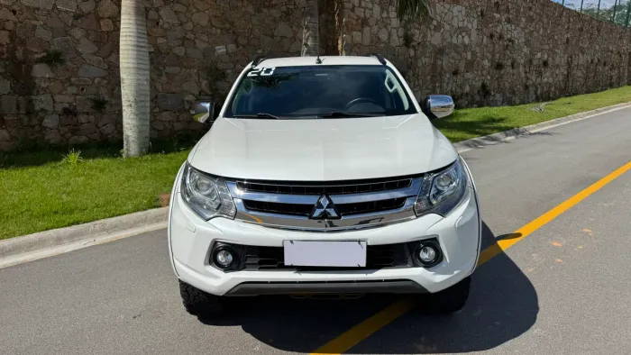 Mitsubishi L200 Triton Sport HPE-S 2.4 CD Dies. AUT 2020