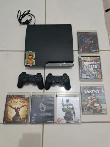 PlayStation 3 - Console + Jogos + 2 Controles