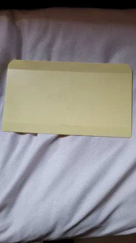 Espátula para bolos altos amarelo lisa 