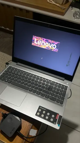 Notebook Lenovo