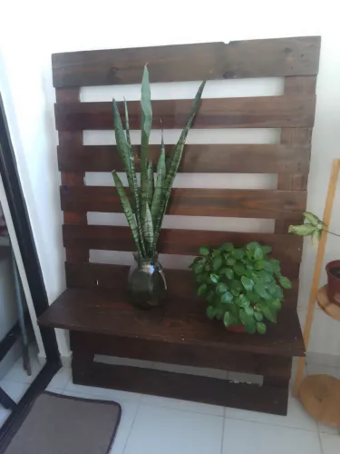 Vendo painel em madeira rústica, maciça