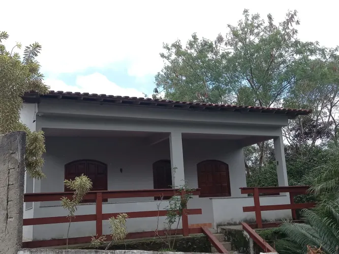 OPORTUNIDADE! MORE COM QUALIDADE DE VIDA PRÓXIMO AO CENTRO DE BACAXÁ <br>