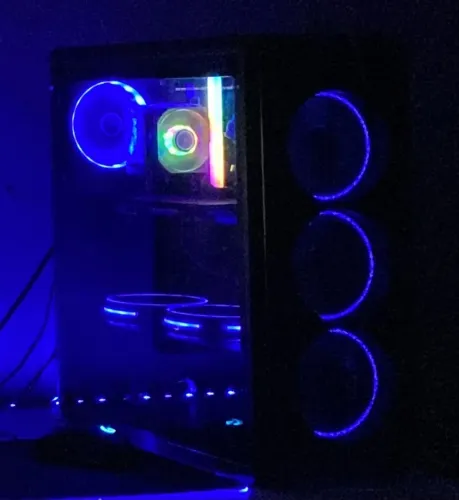 Vendo Gabinete gamer, 9 fans e um air cooler