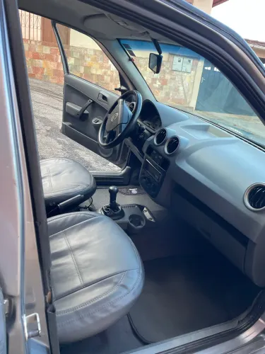 Volkswagen Gol Geração IV Power 1.6 8V MI Total Flex Mec. 4P 2006