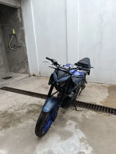 MOTO MT-03 YAMAHA 2025