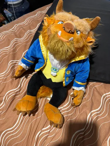 Urso de pelúcia fera (oficial Disney)