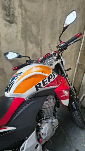 Honda CB 300R Limited 2014